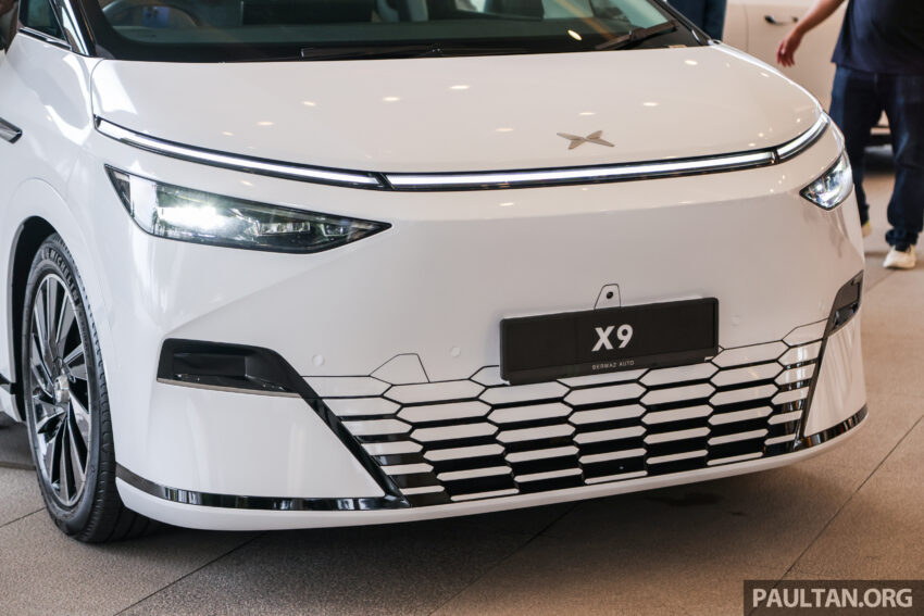 纯电七人座豪华MPV，小鹏 Xpeng X9 本地开放预订！575公里WLTP续航里程，最大输出503 PS，料今年上半年交付 287620
