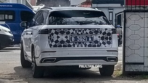 Jaecoo J8 身披伪装现身北马, 六人座旗舰SUV即将发布?