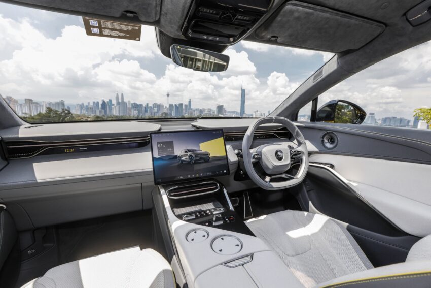 Lotus Eletre 原厂官方二手车对外销售, 2023/24年出厂, 行驶里程最高1.8万公里, 最低仅33公里, 售价从57万令吉起 286492