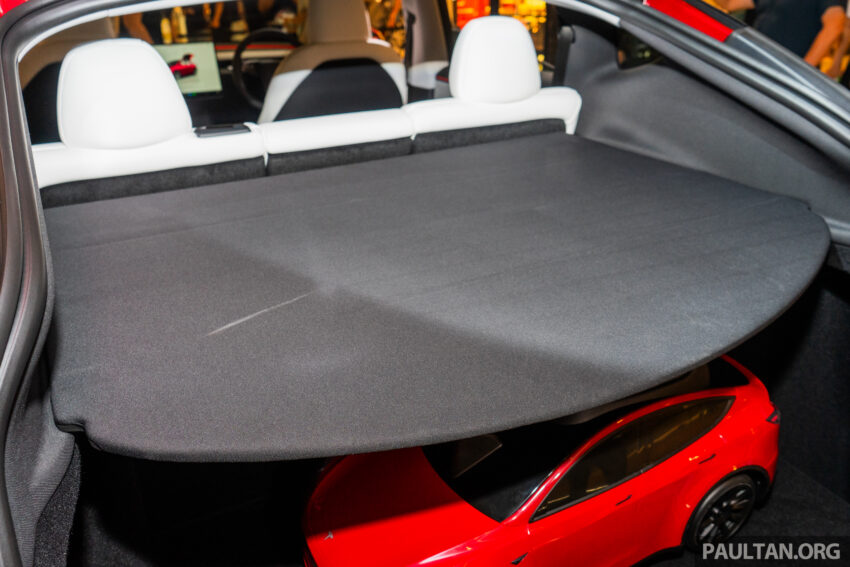 2025 Tesla Model Y 小改款右驾版实拍, 售价19.5万令吉起 287880