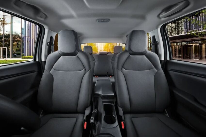 2025 Isuzu D-Max 4×2 MT Low Ride 本地上市, 定位入门版, 离地高度降至195mm, 1.9L柴油引擎+手排, 售价9.2万起 289645