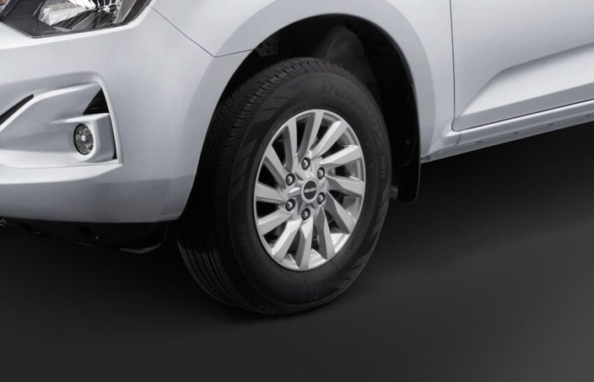2025 Isuzu D-Max 4×2 MT Low Ride 本地上市, 定位入门版, 离地高度降至195mm, 1.9L柴油引擎+手排, 售价9.2万起 289623