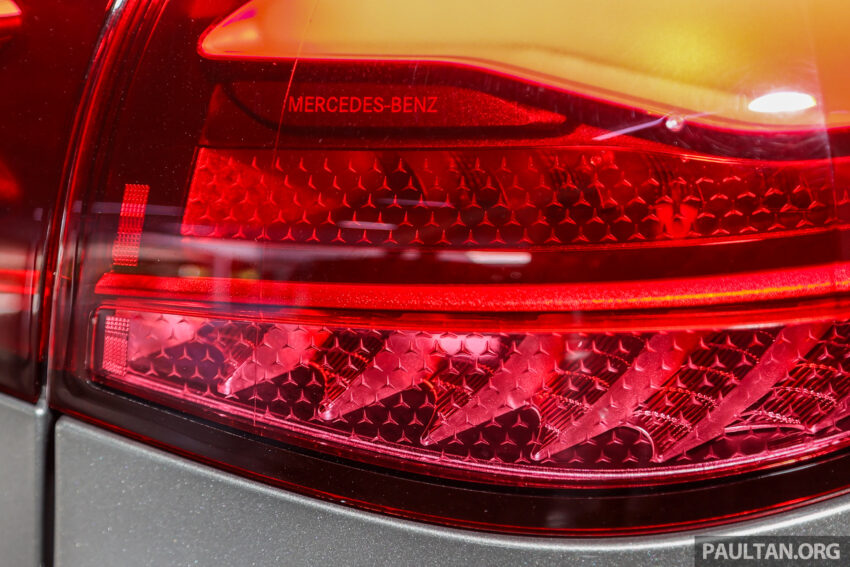 2025 Mercedes-Benz GLC 350e 4MATIC 本地新车完整实拍, PHEV混动版, 拥有131公里纯电续航里程, 售价39.9万 289386