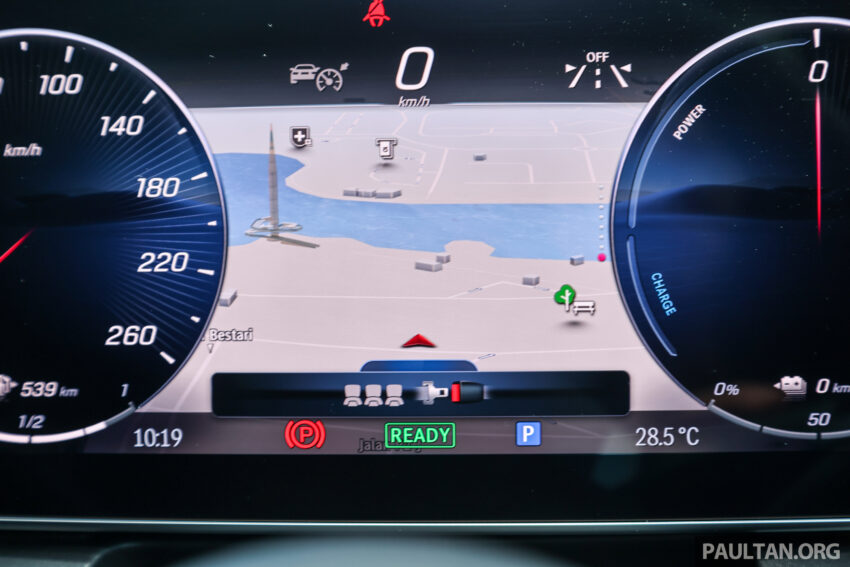 2025 Mercedes-Benz GLC 350e 4MATIC 本地新车完整实拍, PHEV混动版, 拥有131公里纯电续航里程, 售价39.9万 289405