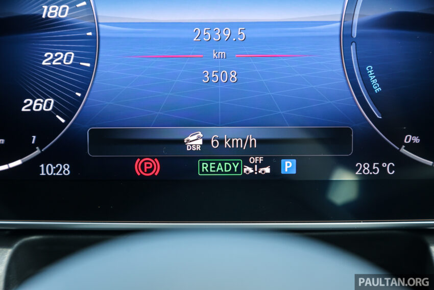 2025 Mercedes-Benz GLC 350e 4MATIC 本地新车完整实拍, PHEV混动版, 拥有131公里纯电续航里程, 售价39.9万 289406