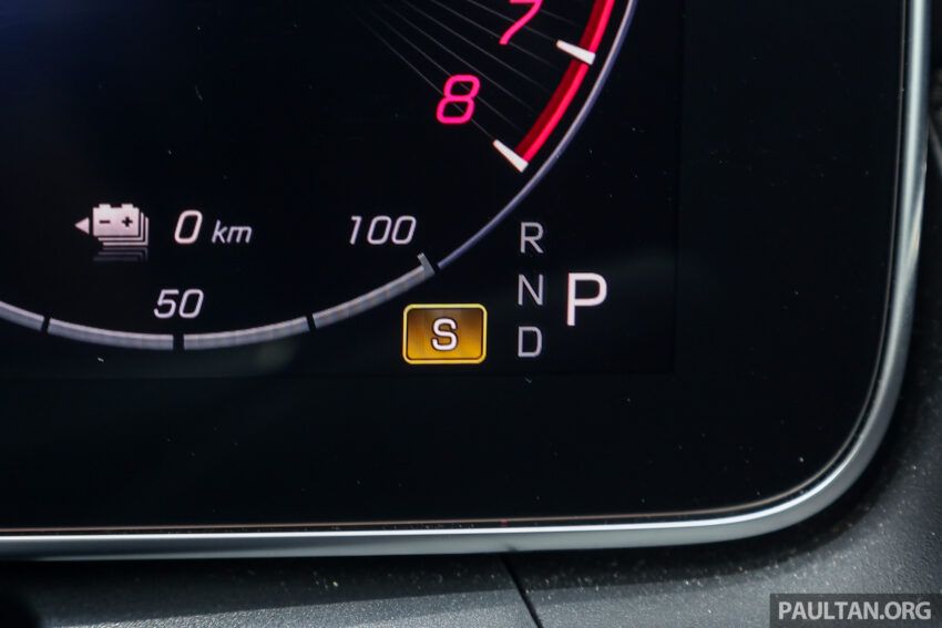 2025 Mercedes-Benz GLC 350e 4MATIC 本地新车完整实拍, PHEV混动版, 拥有131公里纯电续航里程, 售价39.9万 289411