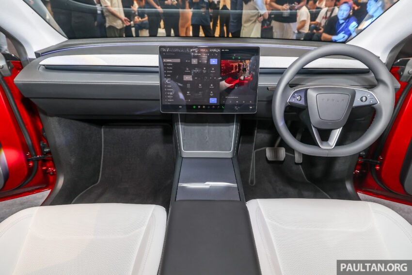 2025 Tesla Model Y 小改款正式登陆大马, 最快4.3秒破百, 极速203km/h, 续航里程最长551公里, 售价从19.54万起 289095