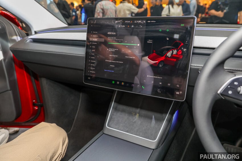 2025 Tesla Model Y 小改款正式登陆大马, 最快4.3秒破百, 极速203km/h, 续航里程最长551公里, 售价从19.54万起 289100
