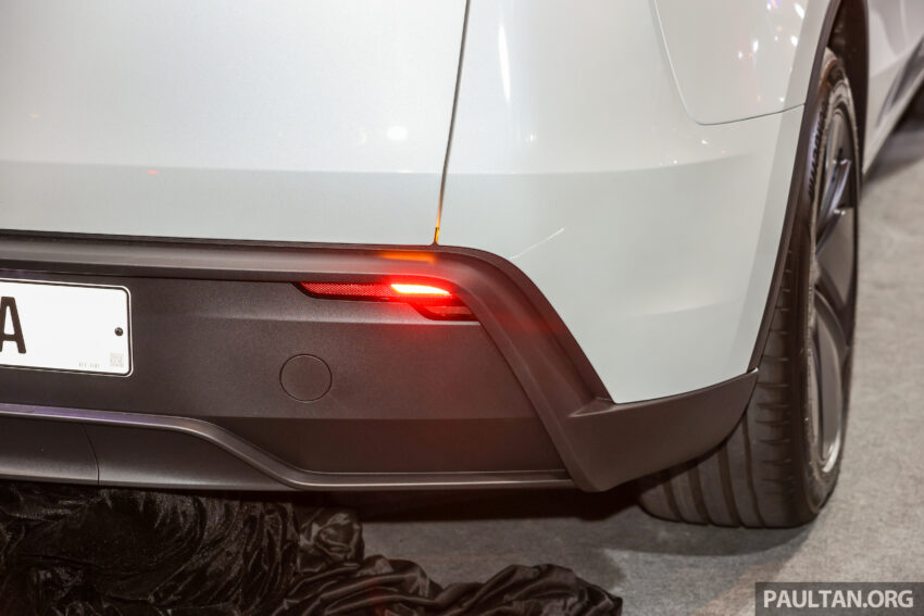 2025 Tesla Model Y 小改款正式登陆大马, 最快4.3秒破百, 极速203km/h, 续航里程最长551公里, 售价从19.54万起 289139