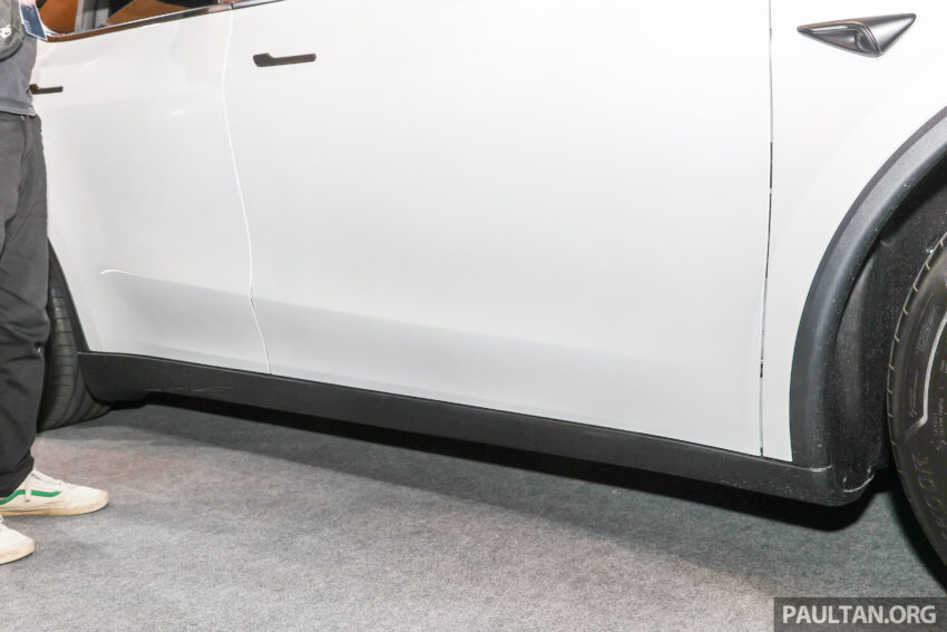 2025 Tesla Model Y 小改款正式登陆大马, 最快4.3秒破百, 极速203km/h, 续航里程最长551公里, 售价从19.54万起 289125