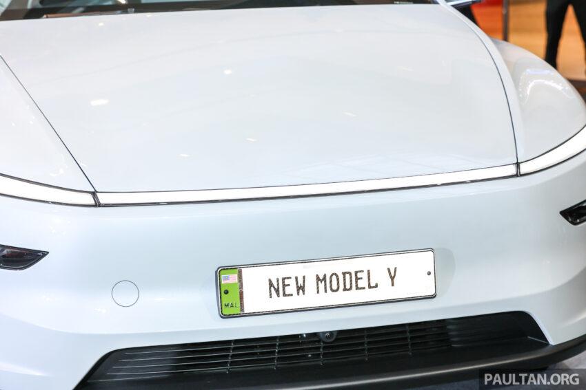 2025 Tesla Model Y 小改款正式登陆大马, 最快4.3秒破百, 极速203km/h, 续航里程最长551公里, 售价从19.54万起 289130
