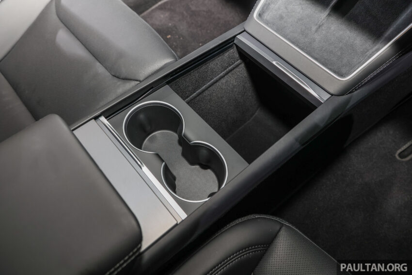 2025 Tesla Model Y 小改款正式登陆大马, 最快4.3秒破百, 极速203km/h, 续航里程最长551公里, 售价从19.54万起 289158