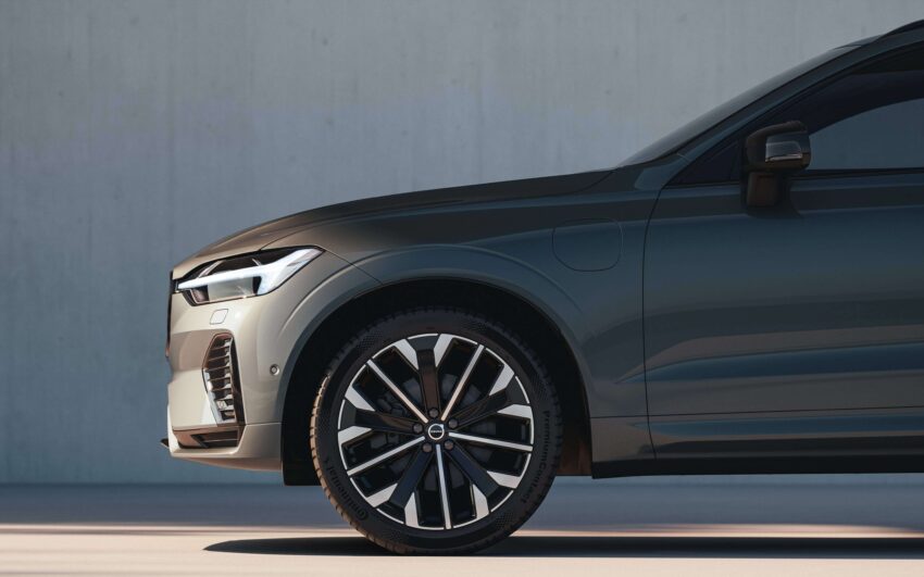 2026 Volvo XC60 小改款首发, 外型小修饰, 屏幕更大更强 289218