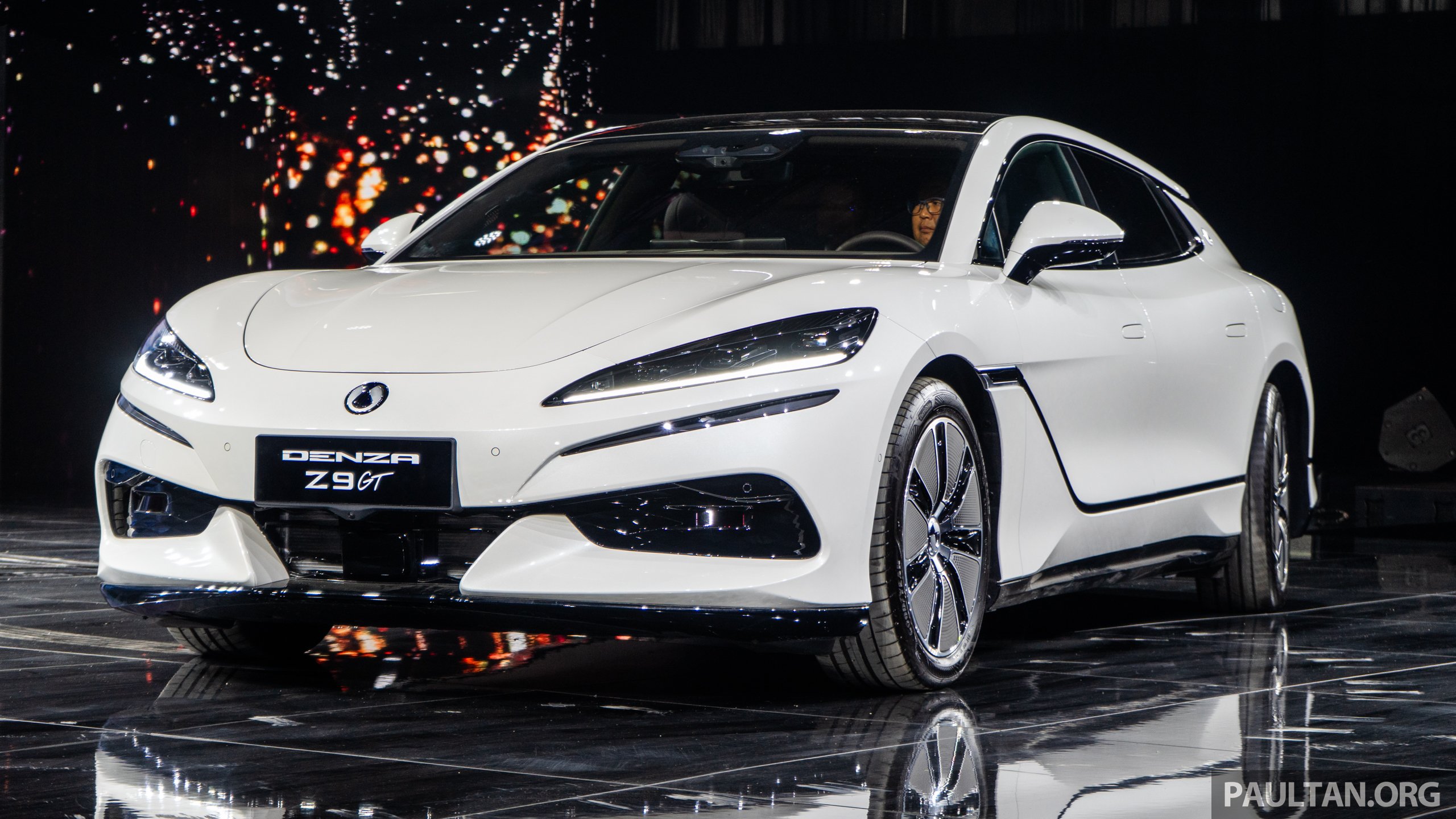 腾势 Denza Z9 GT 本地亮相，未来有望来马？高端高性能四门Fastback GT，3.4秒破百！提供纯电和插混两种选择