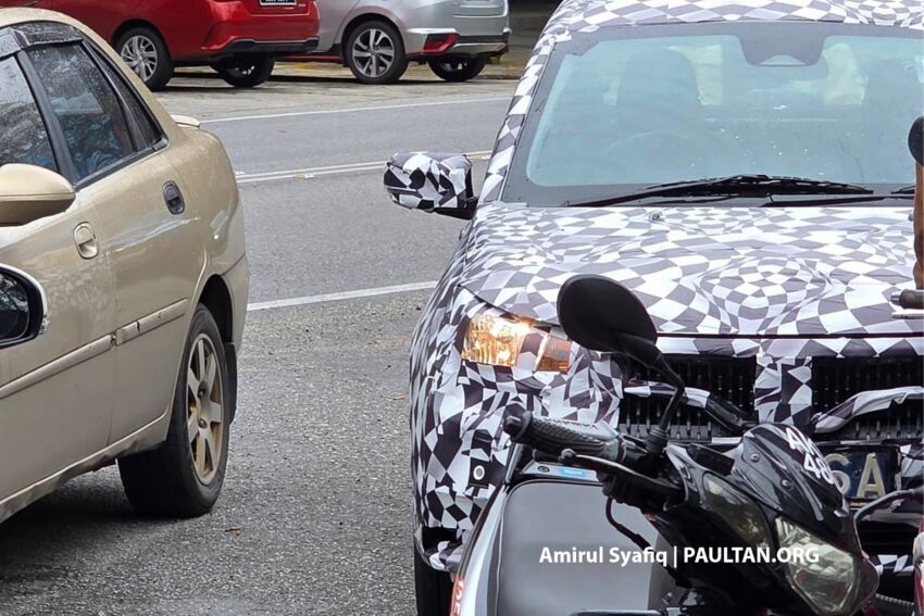 2025 Proton Saga 小改款路测被拍, 竟与一辆 Myvi 同行? 289702