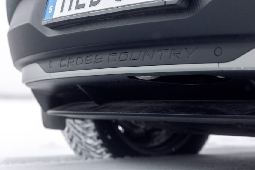 Volvo EX30 Cross Country 纯电SUV首发, 强化越野能力 288493