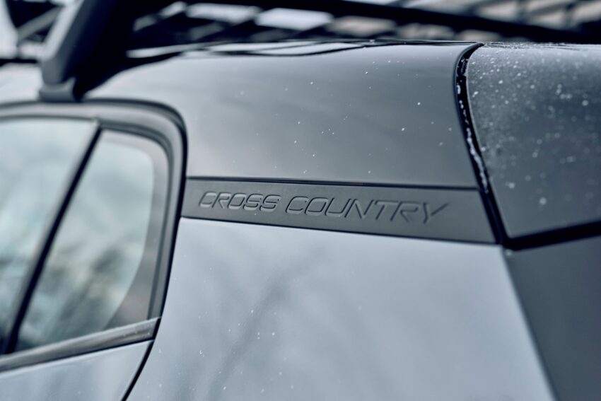 Volvo EX30 Cross Country 纯电SUV首发, 强化越野能力 288494