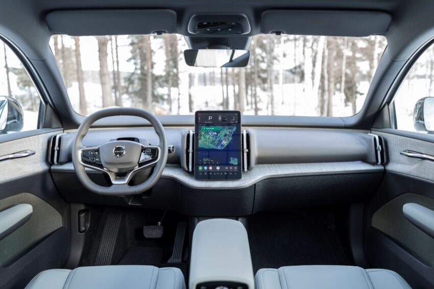 Volvo EX30 Cross Country 纯电SUV首发, 强化越野能力 288498
