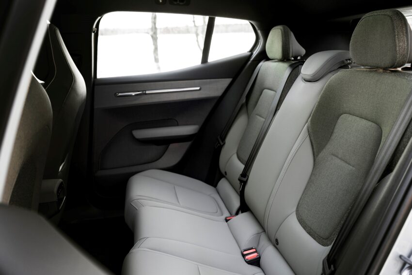 Volvo EX30 Cross Country 纯电SUV首发, 强化越野能力 288510