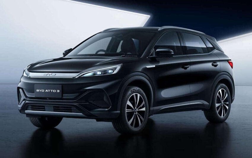 2025 新年式 BYD Atto 3 国际市场首发, 并不是中国的元Plus小改款, 仅换上新设计轮毂与全黑内装, 追加前排通风椅 291050