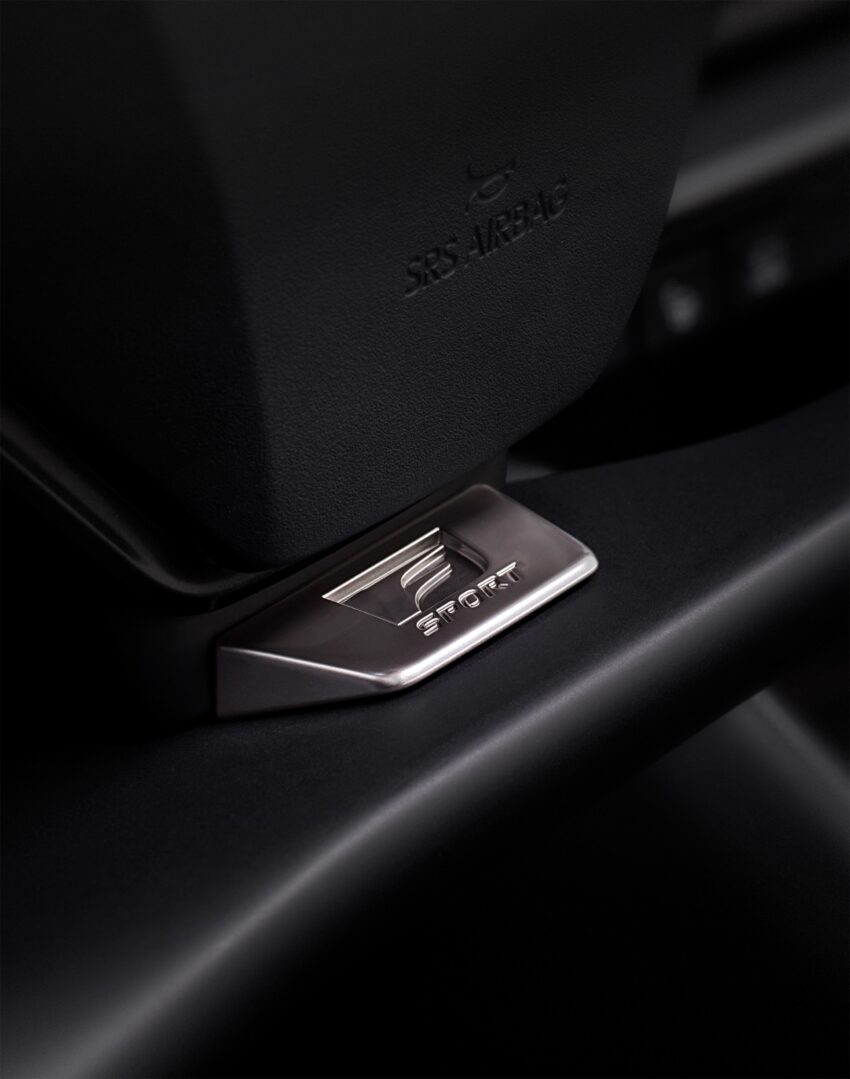 2025年式 Lexus RZ 小升级版全球首发, 新增 RZ 550e F Sport, 改用电传方向盘系统, 续航里程提高, 性能操控更强 291042