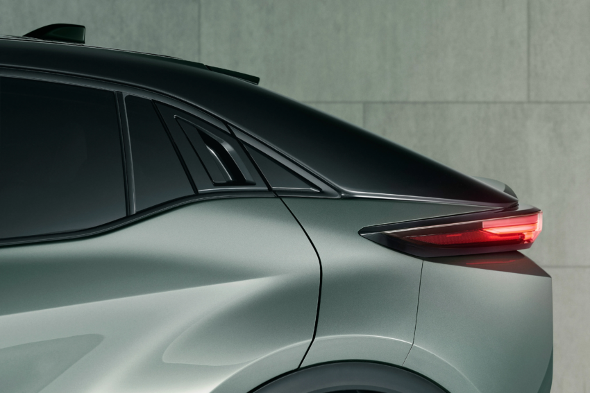 2025 Toyota C-HR+ 电动车正式发表！基于 e-TNGA 平台打造，最大输出功率达343 PS；600公里 WLTP 续航里程 290947