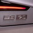 Volvo ES90 全球首发, 品牌旗舰纯电四门房车, 最长续航700公里, 最快4秒破百, 800V电动架构, 20分钟充电至80%