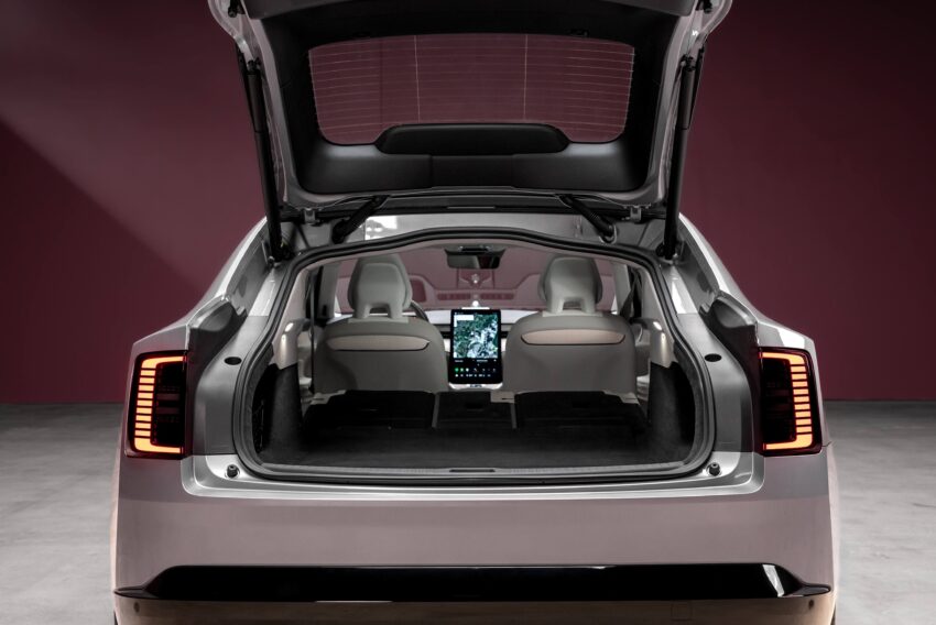 Volvo ES90 全球首发, 品牌旗舰纯电四门房车, 最长续航700公里, 最快4秒破百, 800V电动架构, 20分钟充电至80% 290747