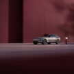 Volvo ES90 全球首发, 品牌旗舰纯电四门房车, 最长续航700公里, 最快4秒破百, 800V电动架构, 20分钟充电至80%