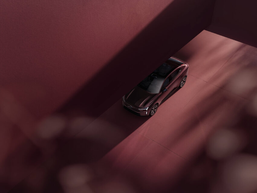 Volvo ES90 全球首发, 品牌旗舰纯电四门房车, 最长续航700公里, 最快4秒破百, 800V电动架构, 20分钟充电至80% 290776