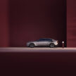 Volvo ES90 全球首发, 品牌旗舰纯电四门房车, 最长续航700公里, 最快4秒破百, 800V电动架构, 20分钟充电至80%