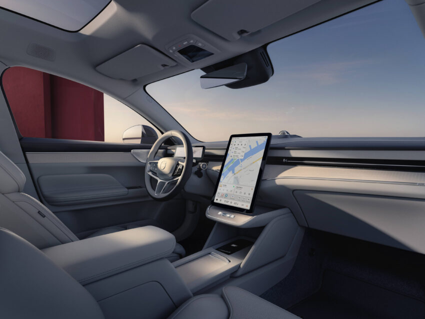 Volvo ES90 全球首发, 品牌旗舰纯电四门房车, 最长续航700公里, 最快4秒破百, 800V电动架构, 20分钟充电至80% 290800