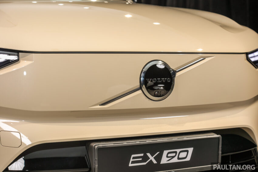 2025 Volvo EX90 和 XC90 小改款本地开放预订！纯电和插混七座SUV，续航里程达590公里；预估售价从RM450k起 291442