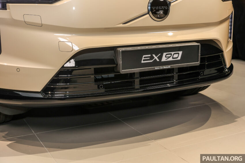 2025 Volvo EX90 和 XC90 小改款本地开放预订！纯电和插混七座SUV，续航里程达590公里；预估售价从RM450k起 291444
