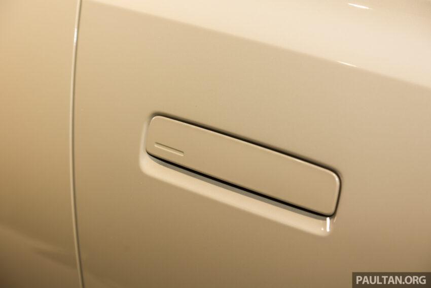 2025 Volvo EX90 和 XC90 小改款本地开放预订！纯电和插混七座SUV，续航里程达590公里；预估售价从RM450k起 291450