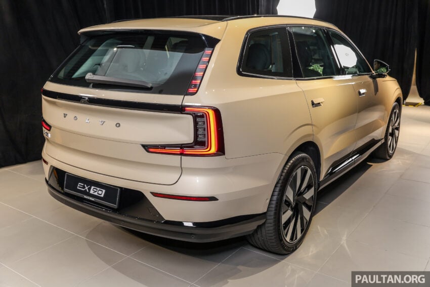 2025 Volvo EX90 和 XC90 小改款本地开放预订！纯电和插混七座SUV，续航里程达590公里；预估售价从RM450k起 291434