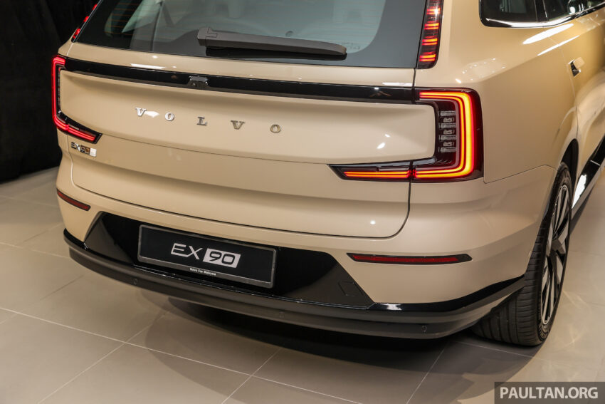 2025 Volvo EX90 和 XC90 小改款本地开放预订！纯电和插混七座SUV，续航里程达590公里；预估售价从RM450k起 291455