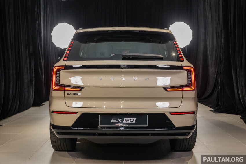 2025 Volvo EX90 和 XC90 小改款本地开放预订！纯电和插混七座SUV，续航里程达590公里；预估售价从RM450k起 291436