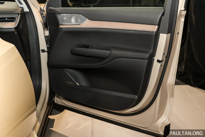 2025 Volvo EX90 和 XC90 小改款本地开放预订！纯电和插混七座SUV，续航里程达590公里；预估售价从RM450k起 291538