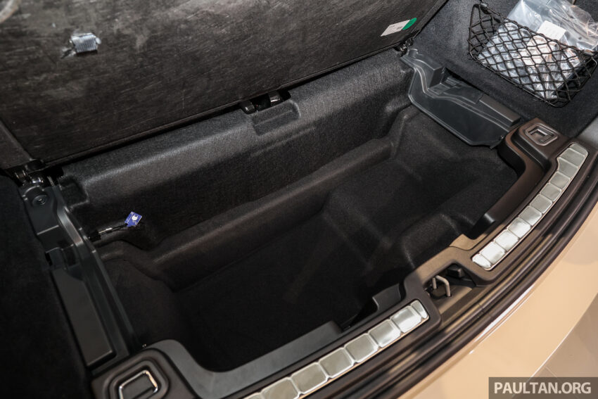 2025 Volvo EX90 和 XC90 小改款本地开放预订！纯电和插混七座SUV，续航里程达590公里；预估售价从RM450k起 291566