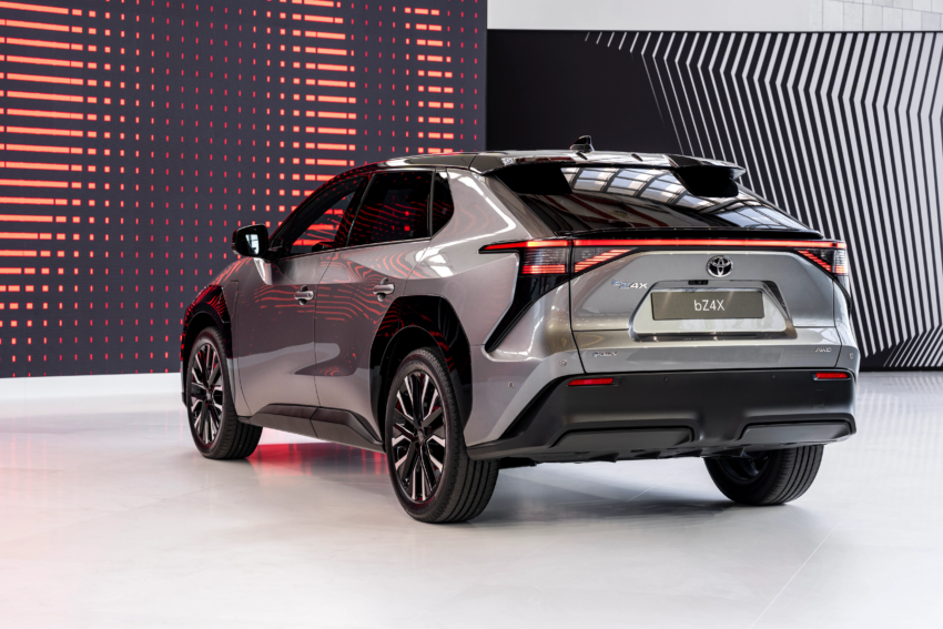 2025 Toyota bZ4X 小改款登场！动力、续航、充电全升级 291023