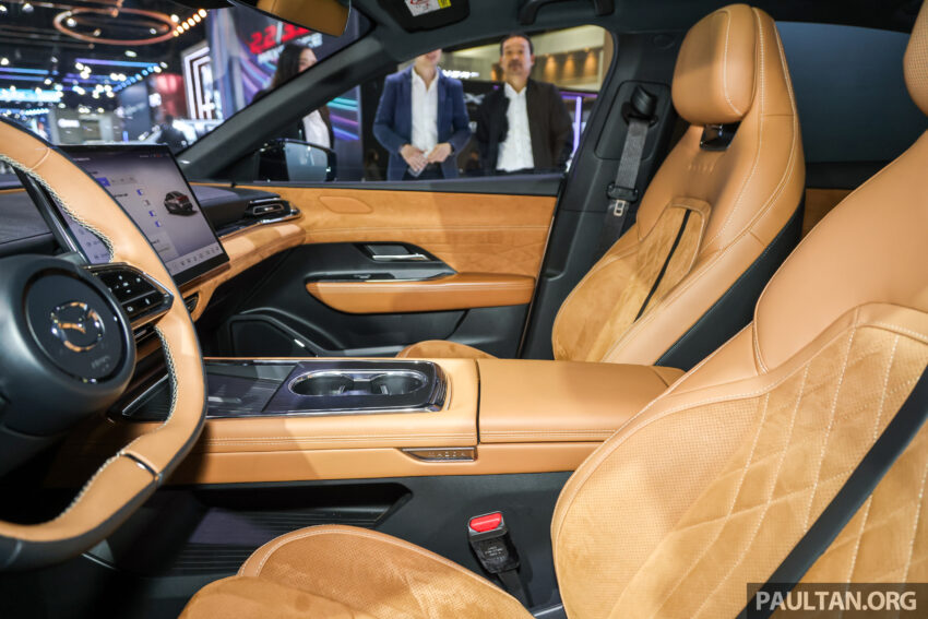 Mazda 6e 现身曼谷车展, 纯电四门房车或有机会来马? 292355