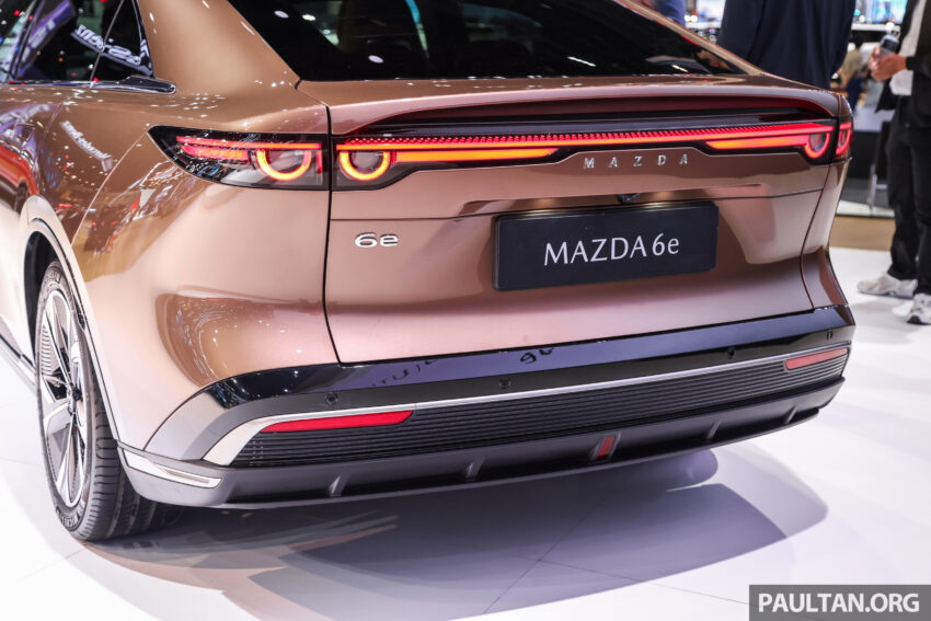 Mazda 6e 现身曼谷车展, 纯电四门房车或有机会来马? 292350