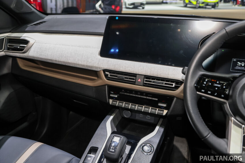 2025曼谷国际车展：Mitsubishi Xforce HEV，搭载 1.6L e:Motion 混动系统，116 PS/255 Nm，兑马币售RM118k起 292133