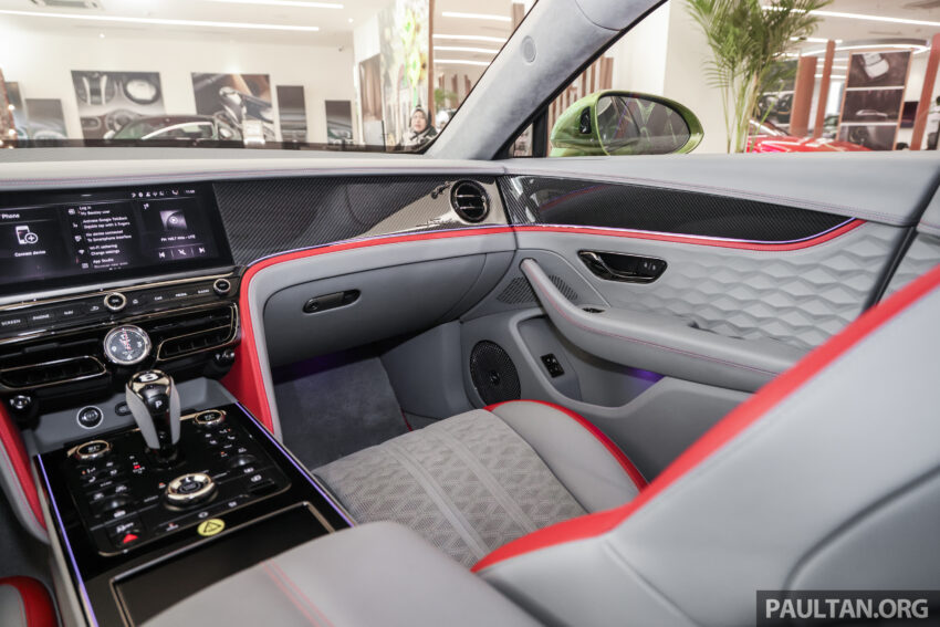 2025 Bentley Flying Spur Speed 正式登陆大马！搭载V8双涡轮插电混动系统，782 PS / 1,000 Nm，售RM2.9m起 291995