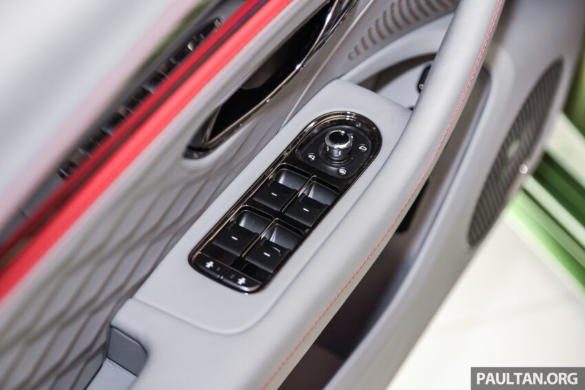 2025 Bentley Flying Spur Speed 正式登陆大马！搭载V8双涡轮插电混动系统，782 PS / 1,000 Nm，售RM2.9m起 291997