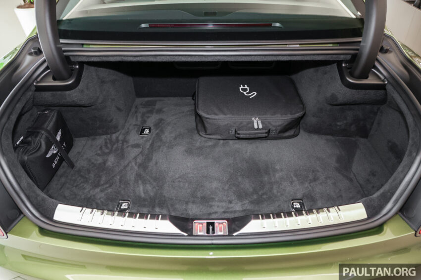 2025 Bentley Flying Spur Speed 正式登陆大马！搭载V8双涡轮插电混动系统，782 PS / 1,000 Nm，售RM2.9m起 292025