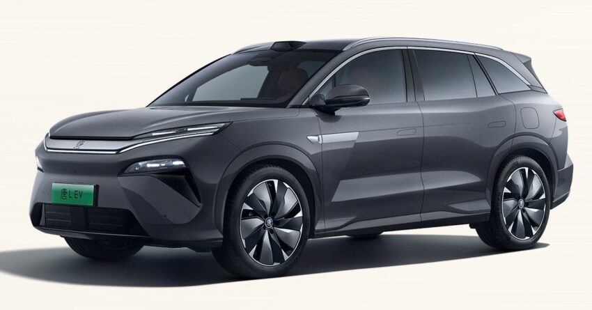 BYD 比亚迪发布1000V电动架构, 支持兆瓦级1,000kW超级快充, 充电5分钟可行驶400公里, 每秒充电增加2公里续航 291613