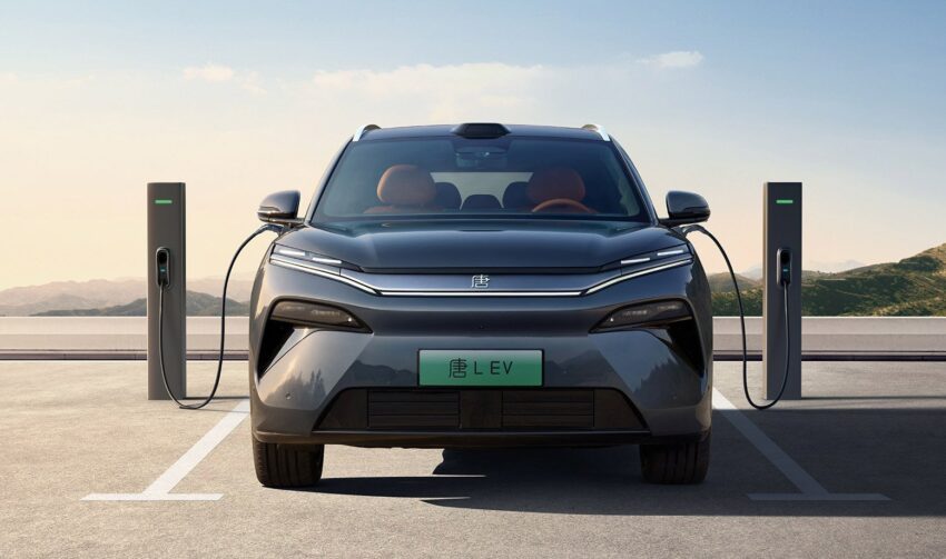 BYD 比亚迪发布1000V电动架构, 支持兆瓦级1,000kW超级快充, 充电5分钟可行驶400公里, 每秒充电增加2公里续航 291617