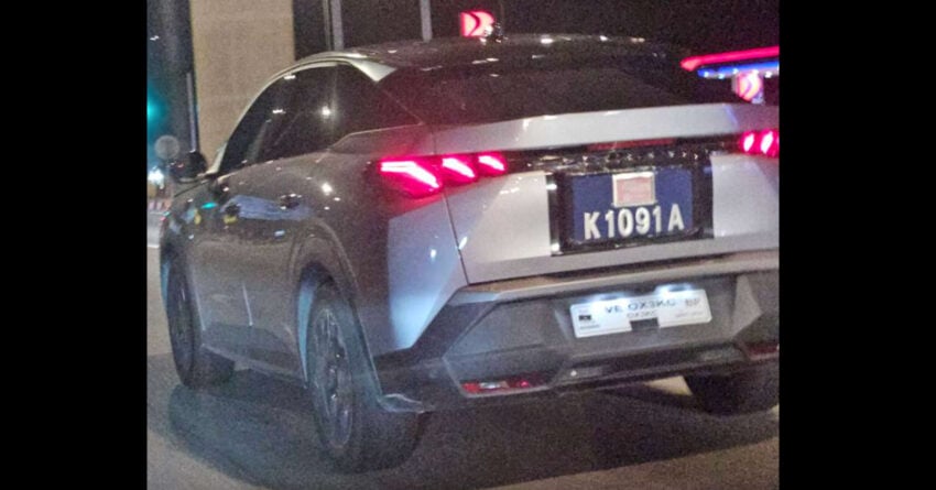 第三代 Peugeot 3008 汽油版现身我国道路, 或会引进大马? 290997